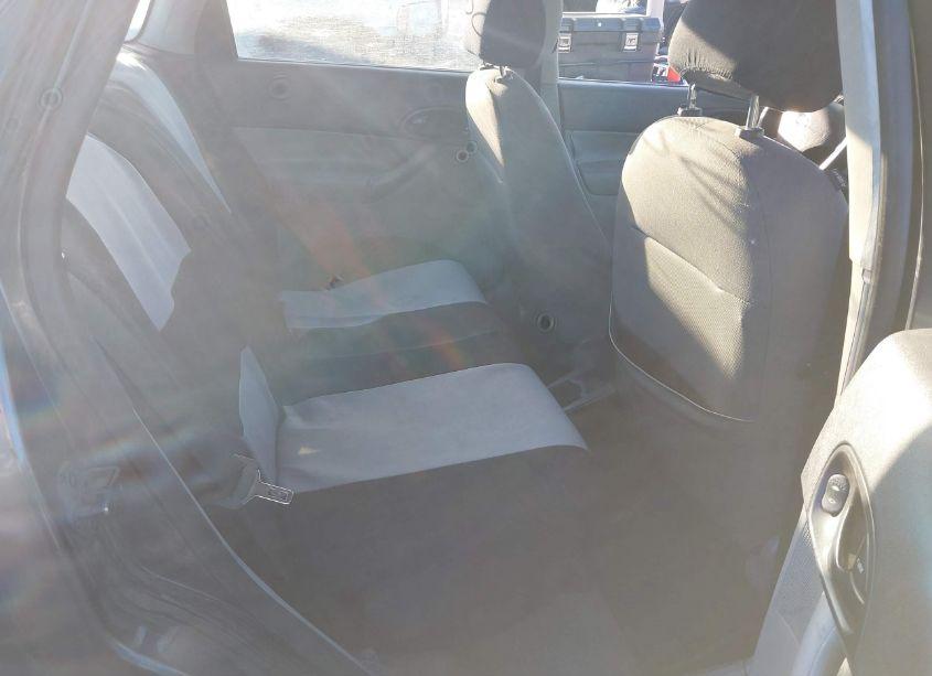 Photo 8 of 2007 Ford Focus S/SE/SES (VIN 1FAHP34N77W292734)