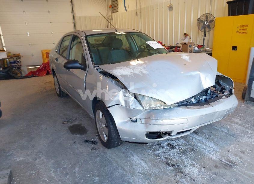 2007 Ford Focus S/SE/SES (VIN 1FAHP34N77W357176) main photo