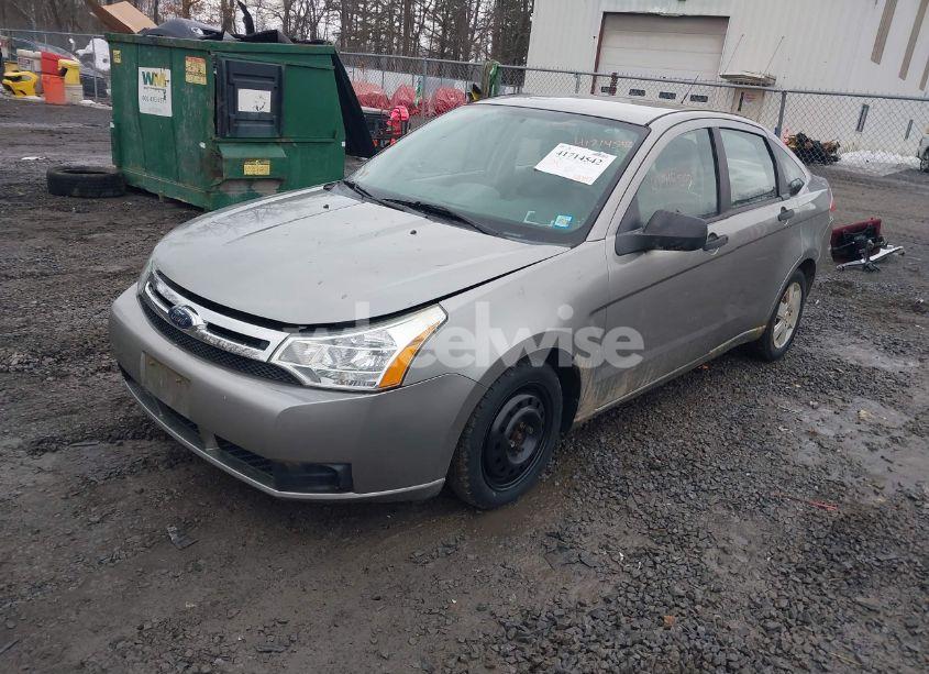 Photo 2 of 2008 Ford Focus S (VIN 1FAHP34N78W188150)
