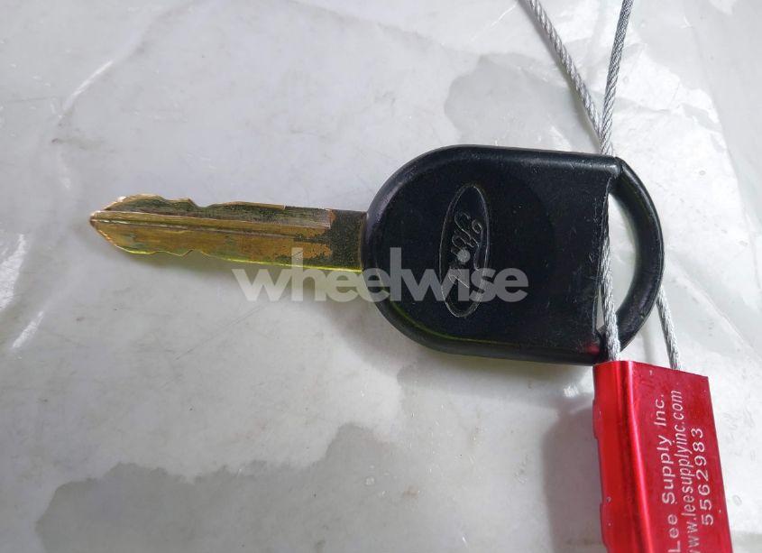 Photo 11 of 2008 Ford Focus S (VIN 1FAHP34N78W212236)