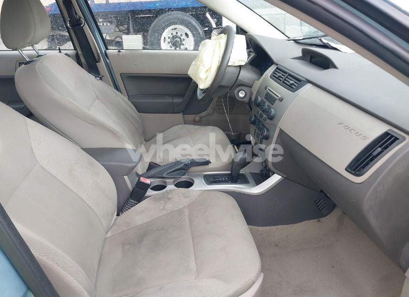 Photo 5 of 2008 Ford Focus S (VIN 1FAHP34N78W212236)