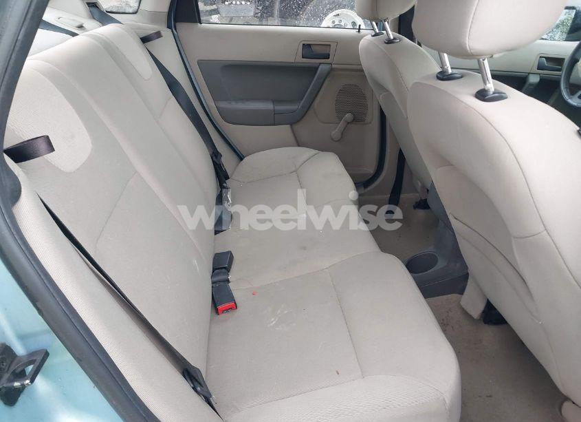 Photo 8 of 2008 Ford Focus S (VIN 1FAHP34N78W212236)