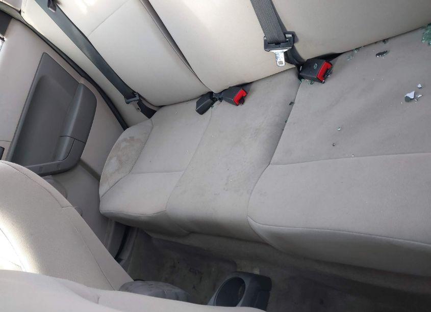 Photo 8 of 2008 Ford Focus S (VIN 1FAHP34N78W248525)