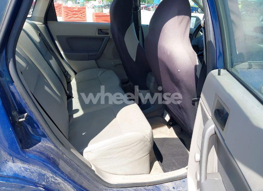 Photo 8 of 2008 Ford Focus S (VIN 1FAHP34N78W259959)