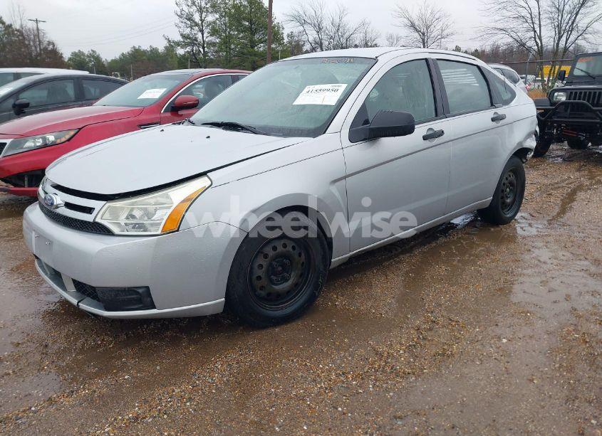 Photo 2 of 2008 Ford Focus S (VIN 1FAHP34N78W264269)