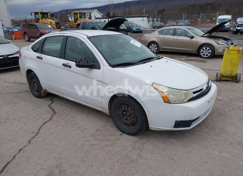 2008 Ford Focus S (VIN 1FAHP34N78W283744) main photo