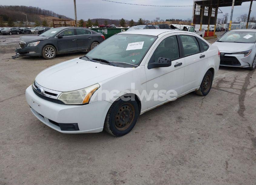 Photo 2 of 2008 Ford Focus S (VIN 1FAHP34N78W283744)