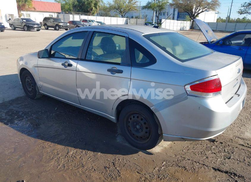 Photo 3 of 2009 Ford Focus S (VIN 1FAHP34N79W221813)