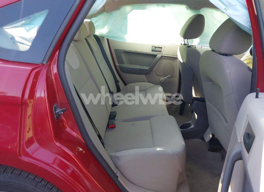 Photo 8 of 2009 Ford Focus S (VIN 1FAHP34N79W247988)