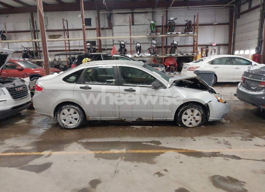 Photo 13 of 2009 Ford Focus S (VIN 1FAHP34N99W107098)