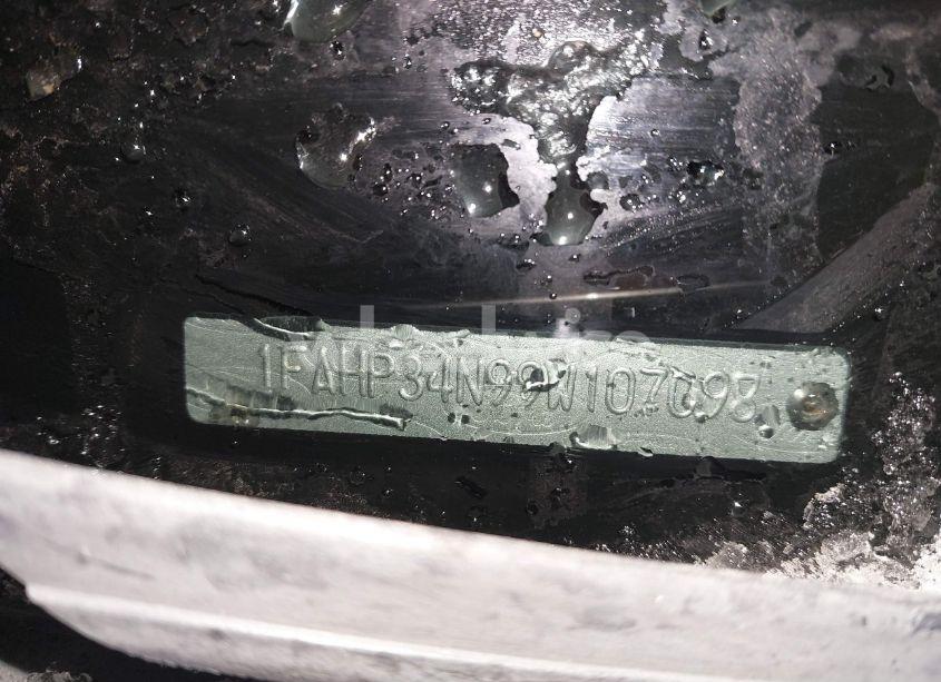 Photo 9 of 2009 Ford Focus S (VIN 1FAHP34N99W107098)