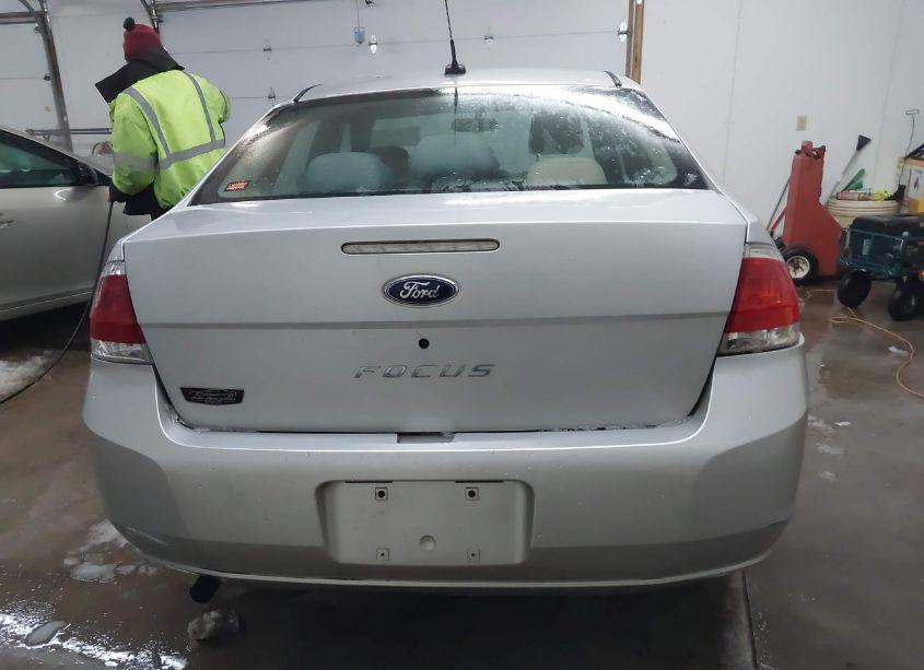 Photo 16 of 2009 Ford Focus S (VIN 1FAHP34N99W184134)