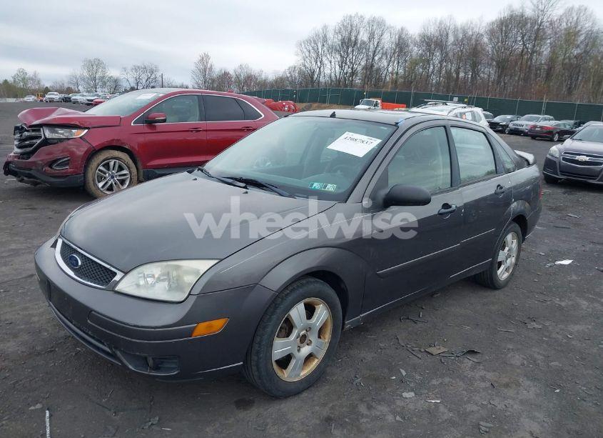 Photo 2 of 2006 Ford Focus ZX4 (VIN 1FAHP34NX6W234504)