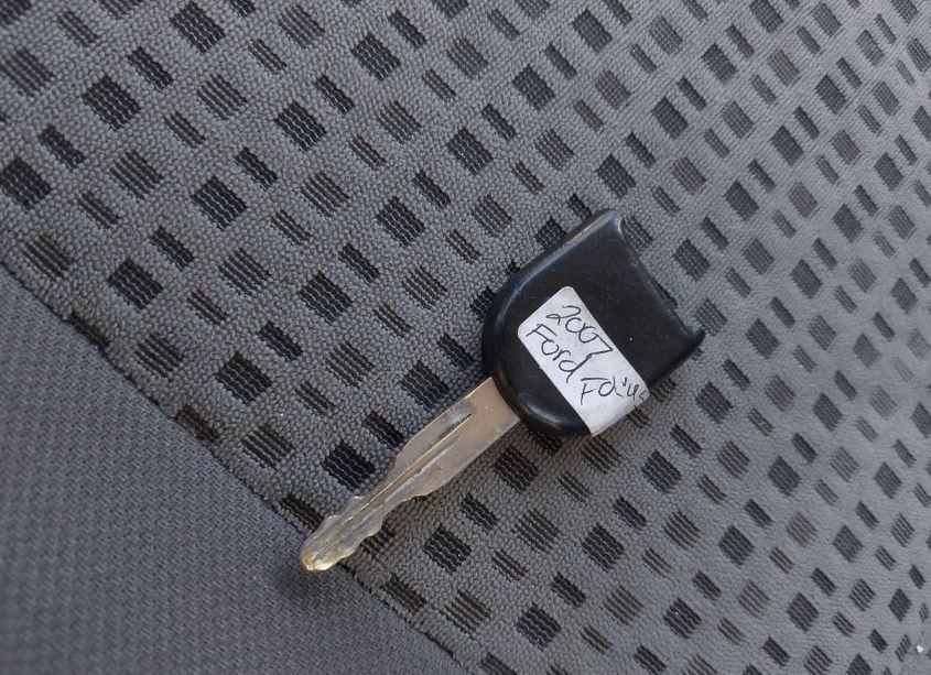 Photo 11 of 2007 Ford Focus S/SE/SES (VIN 1FAHP34NX7W184480)