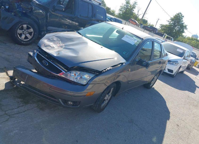 Photo 2 of 2007 Ford Focus S/SE/SES (VIN 1FAHP34NX7W184480)