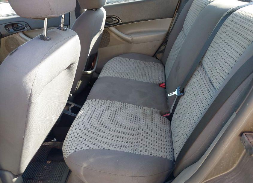 Photo 8 of 2007 Ford Focus S/SE/SES (VIN 1FAHP34NX7W184480)