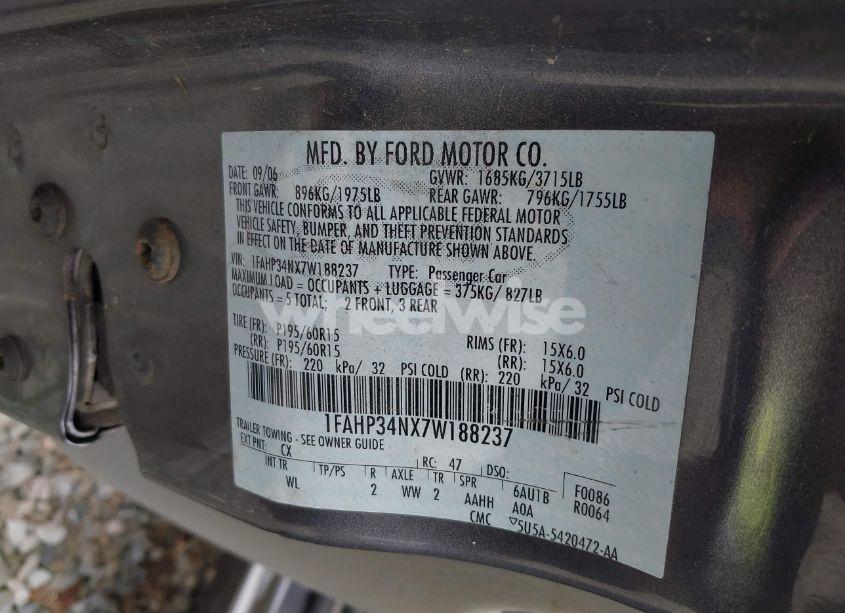 Photo 9 of 2007 Ford Focus S/SE/SES (VIN 1FAHP34NX7W188237)