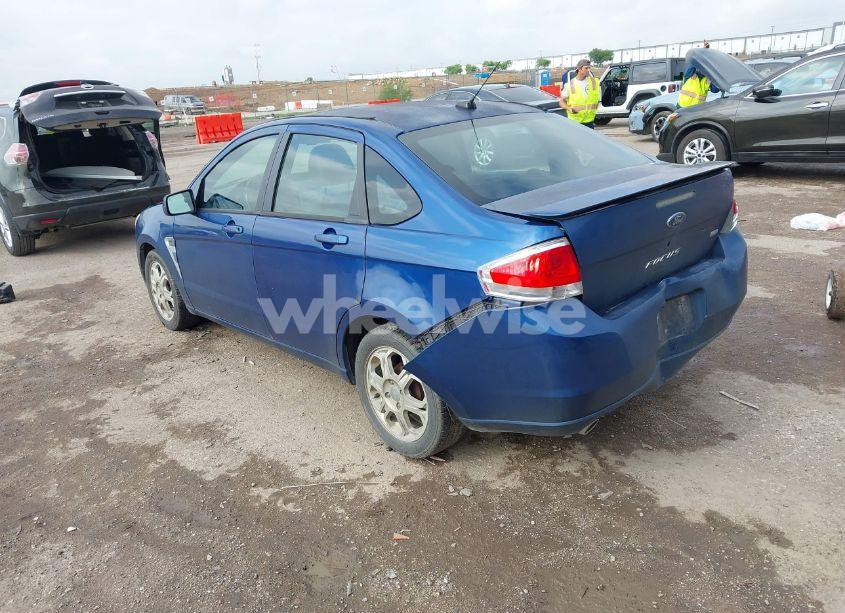 Photo 3 of 2008 Ford Focus SE/SES (VIN 1FAHP35N08W125678)
