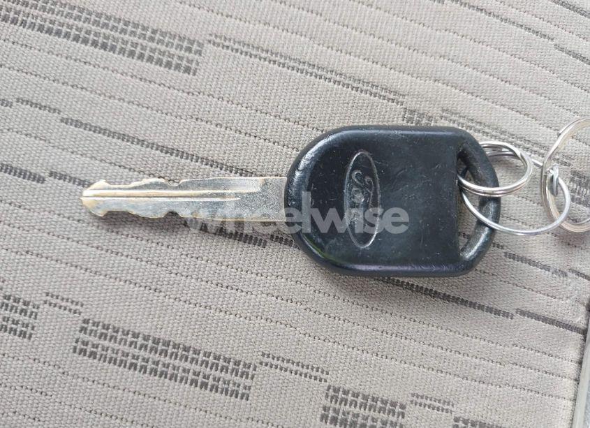 Photo 11 of 2008 Ford Focus SE/SES (VIN 1FAHP35N08W126913)