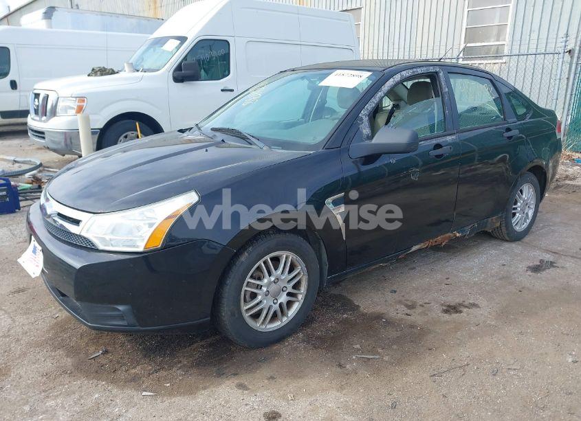 Photo 2 of 2008 Ford Focus SE/SES (VIN 1FAHP35N08W126913)