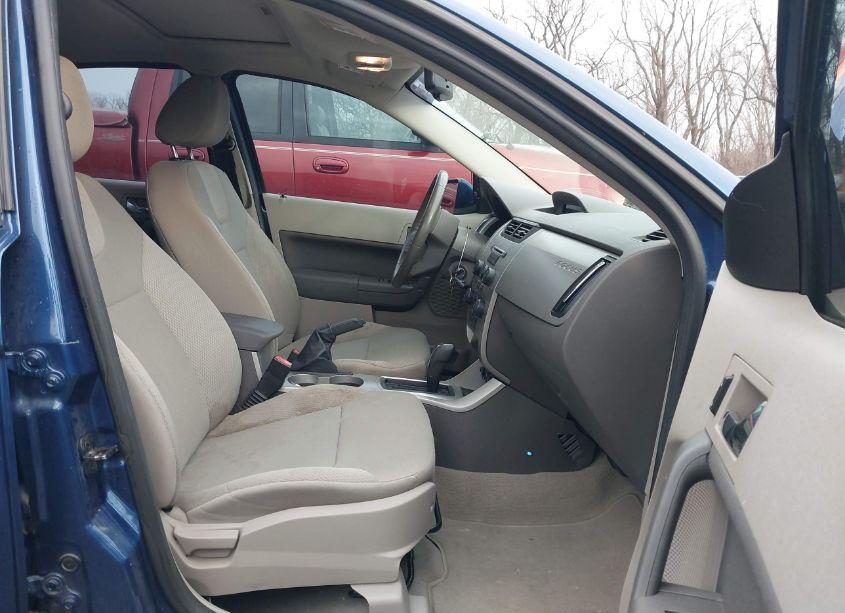 Photo 5 of 2008 Ford Focus SE/SES (VIN 1FAHP35N08W204056)