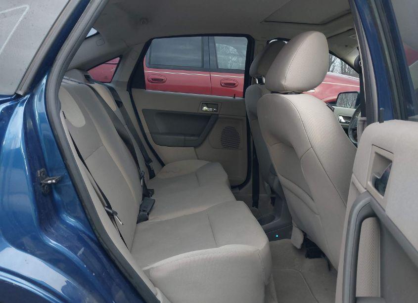 Photo 8 of 2008 Ford Focus SE/SES (VIN 1FAHP35N08W204056)