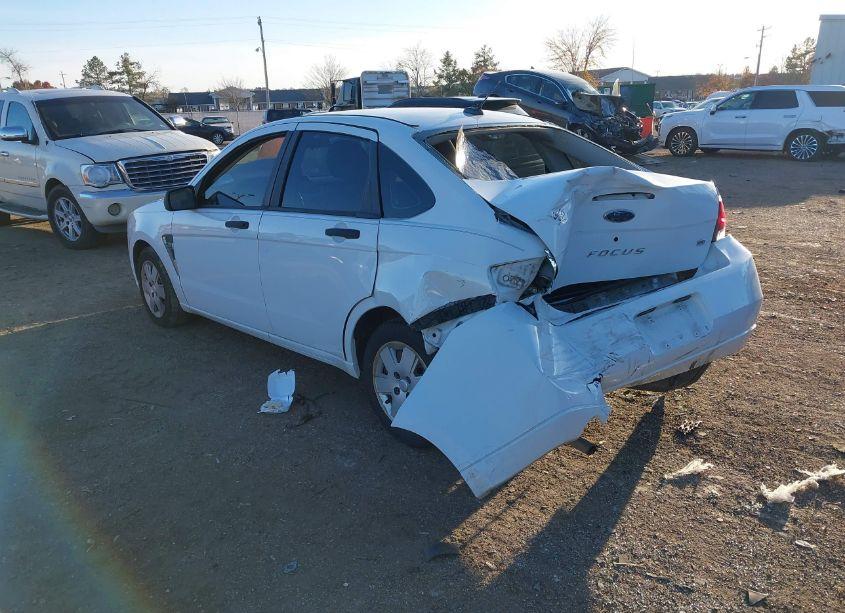 Photo 3 of 2008 Ford Focus SE/SES (VIN 1FAHP35N08W212870)