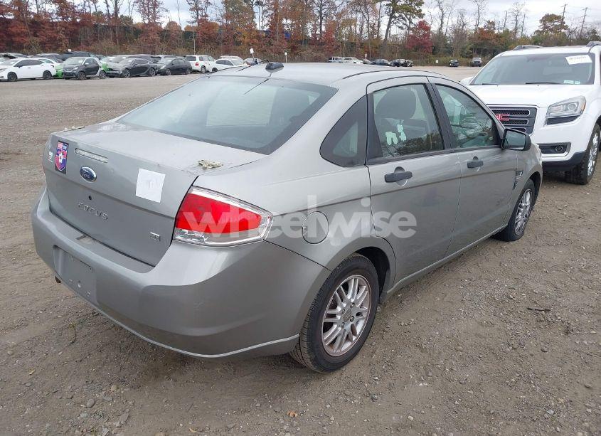 Photo 4 of 2008 Ford Focus SE/SES (VIN 1FAHP35N08W217633)