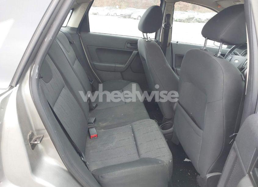 Photo 8 of 2008 Ford Focus SE/SES (VIN 1FAHP35N08W217633)