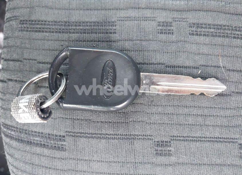 Photo 11 of 2008 Ford Focus SE/SES (VIN 1FAHP35N08W262992)