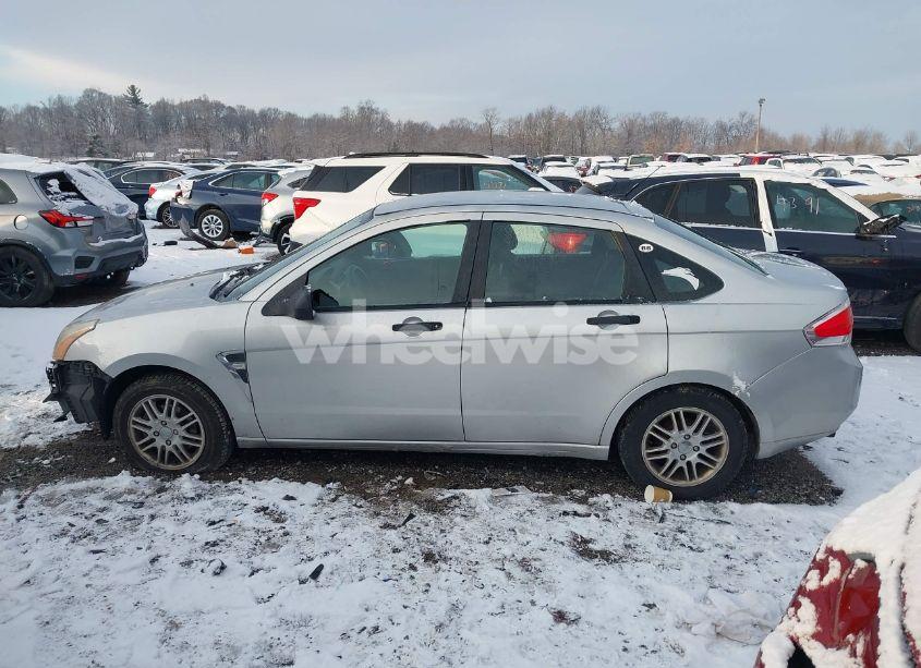 Photo 14 of 2008 Ford Focus SE/SES (VIN 1FAHP35N08W262992)