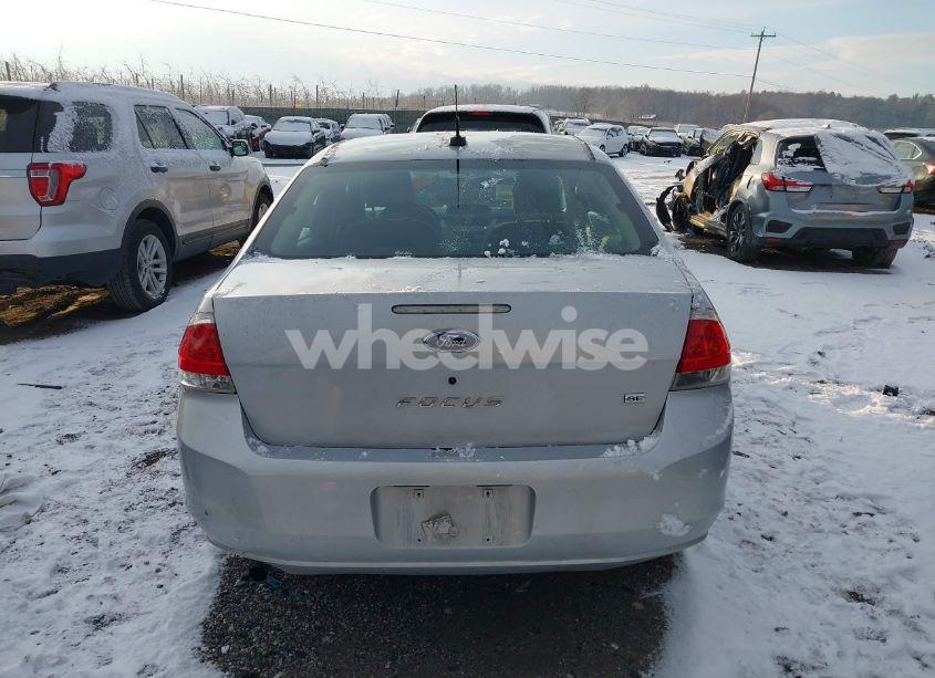 Photo 16 of 2008 Ford Focus SE/SES (VIN 1FAHP35N08W262992)