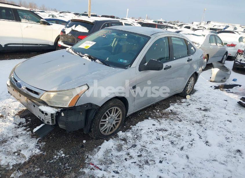 Photo 2 of 2008 Ford Focus SE/SES (VIN 1FAHP35N08W262992)