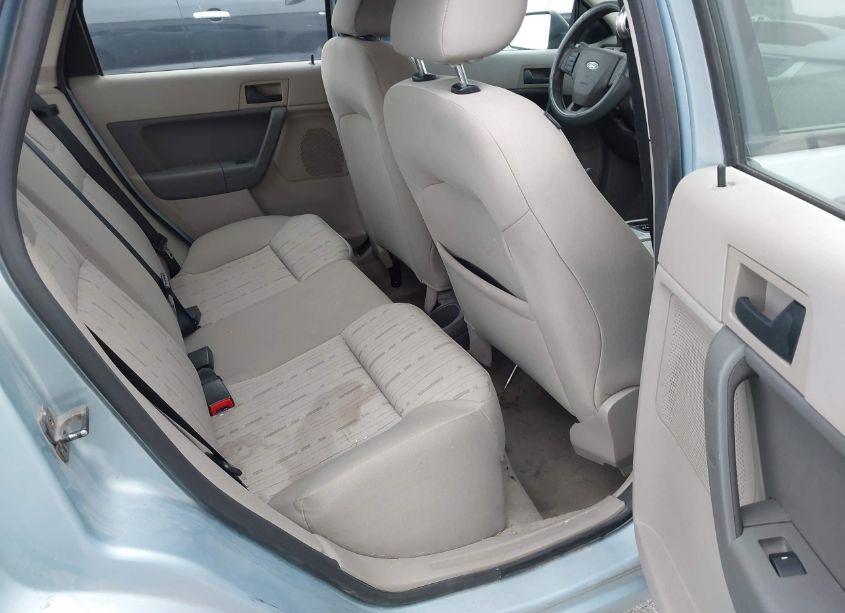 Photo 8 of 2008 Ford Focus SE (VIN 1FAHP35N08W294387)