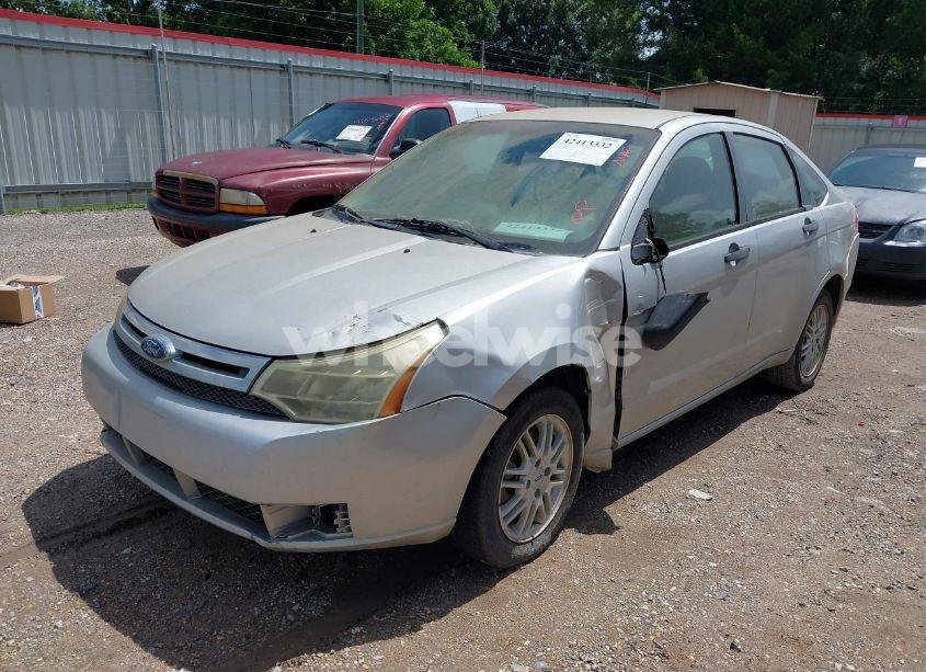 Photo 2 of 2009 Ford Focus SE (VIN 1FAHP35N09W119428)