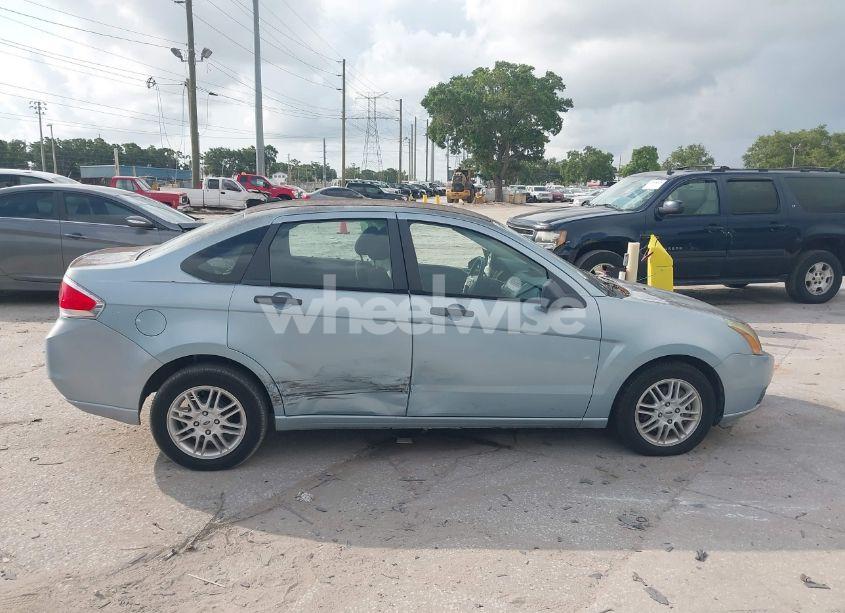 Photo 12 of 2009 Ford Focus SE (VIN 1FAHP35N09W122460)