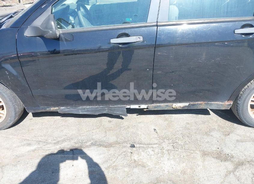 Photo 6 of 2009 Ford Focus SE (VIN 1FAHP35N09W158407)