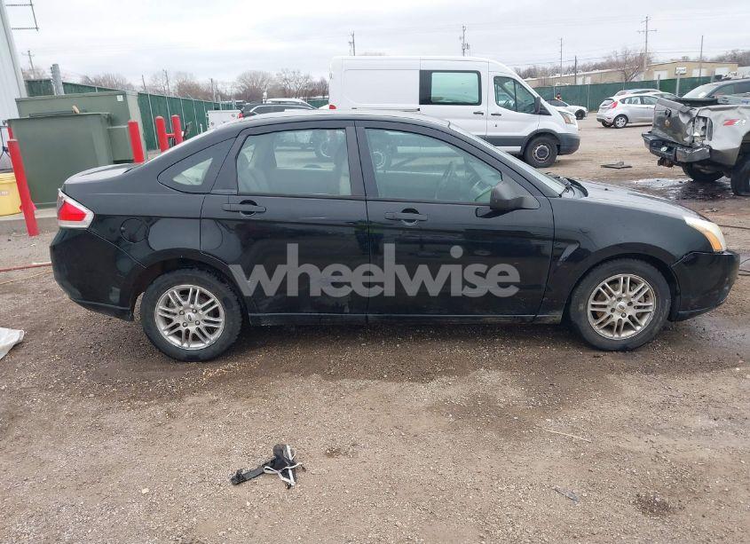 Photo 12 of 2009 Ford Focus SE (VIN 1FAHP35N09W169763)