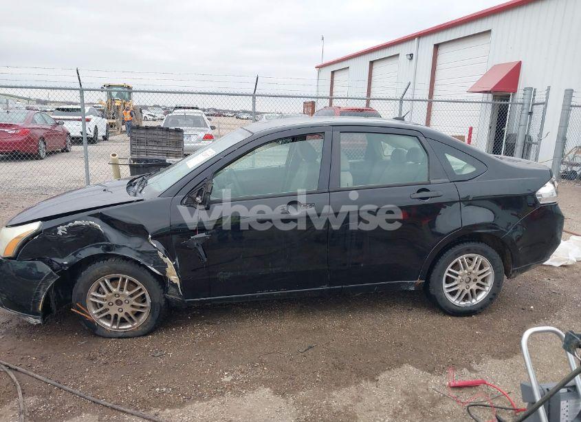 Photo 13 of 2009 Ford Focus SE (VIN 1FAHP35N09W169763)