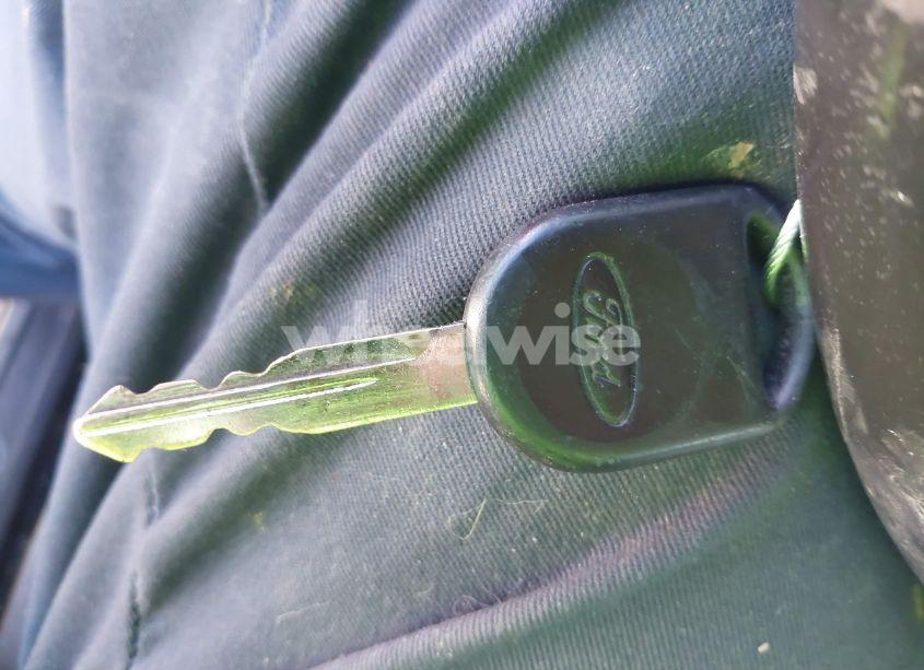 Photo 11 of 2009 Ford Focus SE (VIN 1FAHP35N09W197322)