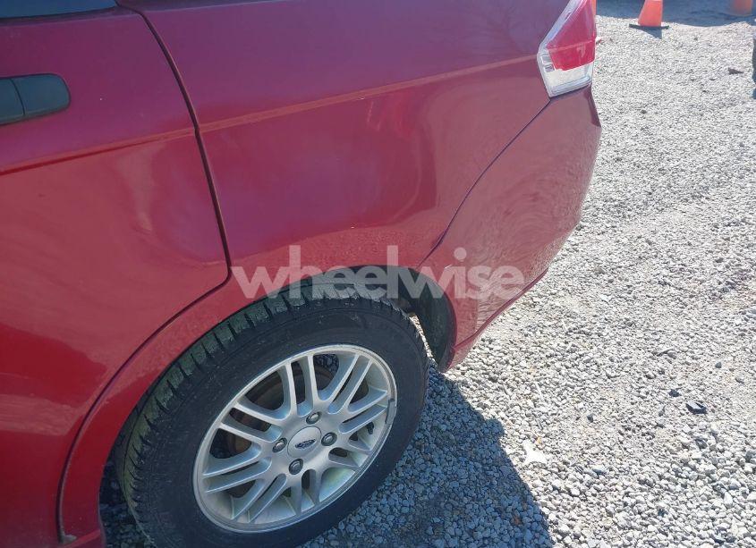 Photo 17 of 2009 Ford Focus SE (VIN 1FAHP35N09W197322)