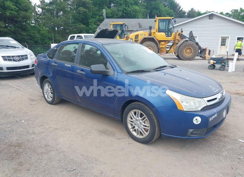 2009 Ford Focus SE (VIN 1FAHP35N09W199720) main photo