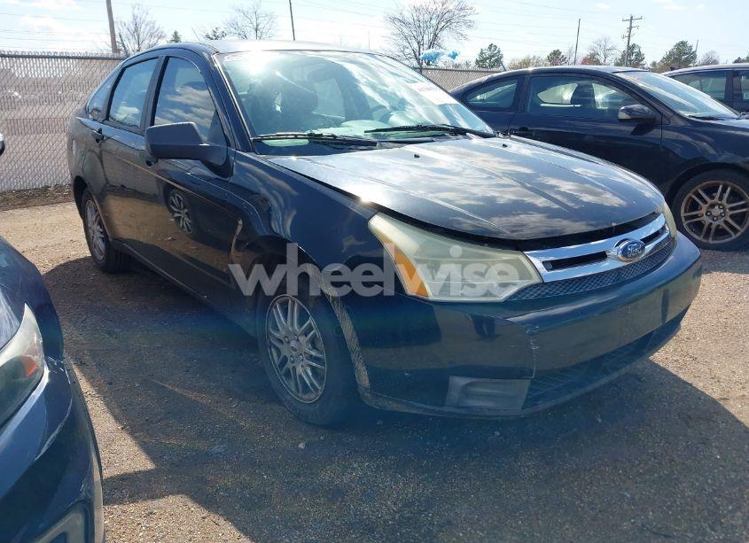 2009 Ford Focus SE (VIN 1FAHP35N09W233221) main photo