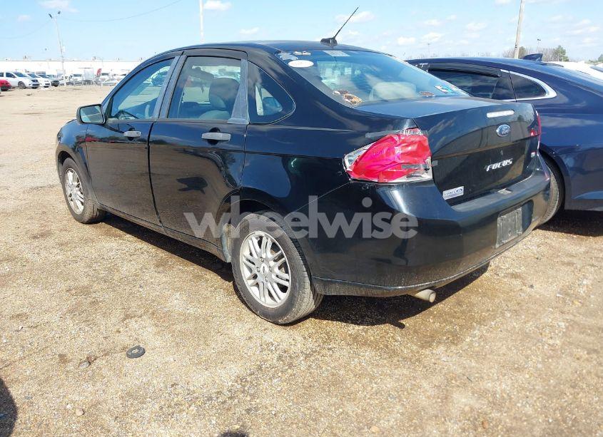 Photo 3 of 2009 Ford Focus SE (VIN 1FAHP35N09W233221)