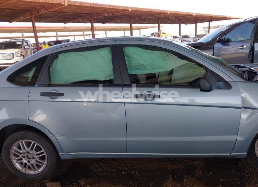 Photo 13 of 2009 Ford Focus SE (VIN 1FAHP35N09W258247)