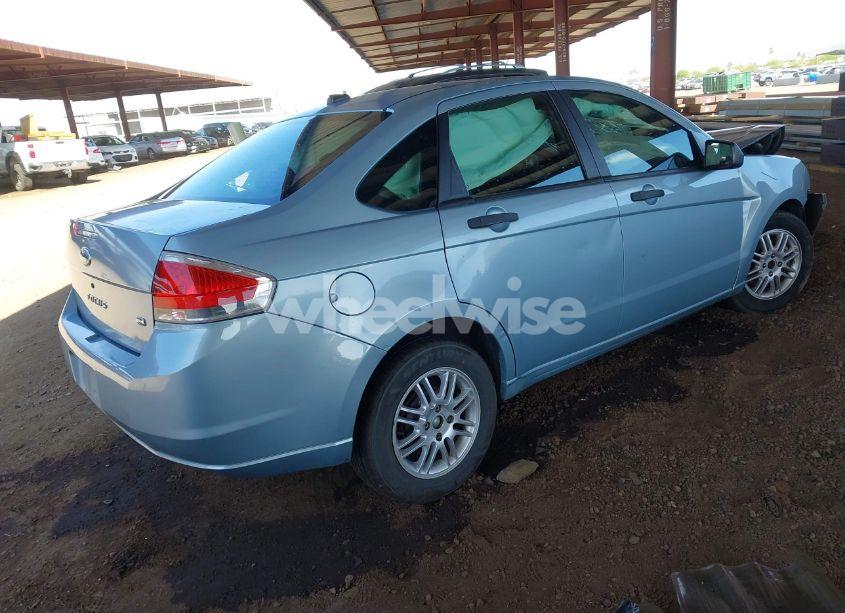 Photo 4 of 2009 Ford Focus SE (VIN 1FAHP35N09W258247)