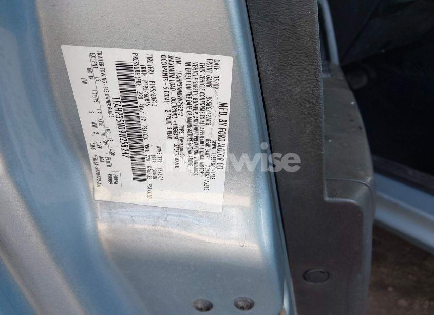 Photo 9 of 2009 Ford Focus SE (VIN 1FAHP35N09W258247)