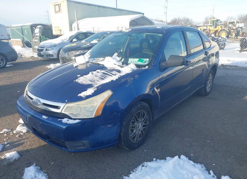 Photo 2 of 2008 Ford Focus SE/SES (VIN 1FAHP35N18W161217)