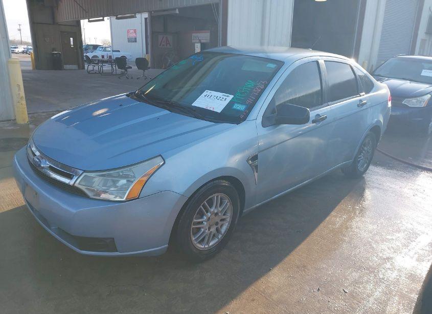 Photo 2 of 2008 Ford Focus SE/SES (VIN 1FAHP35N18W167079)