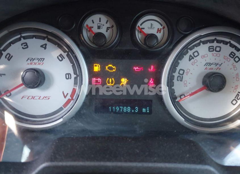 Photo 7 of 2008 Ford Focus SE/SES (VIN 1FAHP35N18W181516)